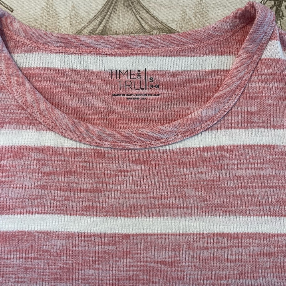 Time and Tru Pink and White 3/4 Sleeve Boxy Tee - Picture 2 of 2